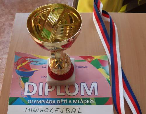 Minihokejbalový turnaj základních škol – bronz